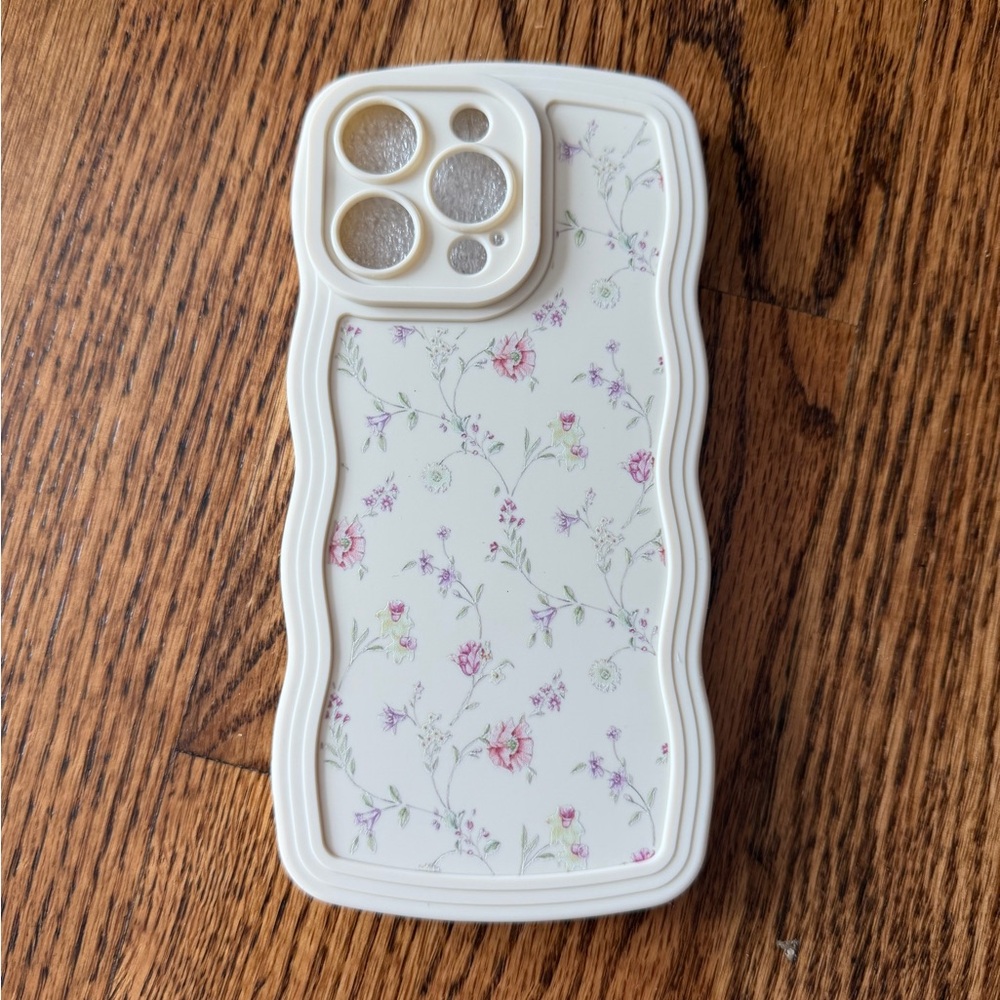 Floral Pattern iPhone 15 pro max Case - Cream